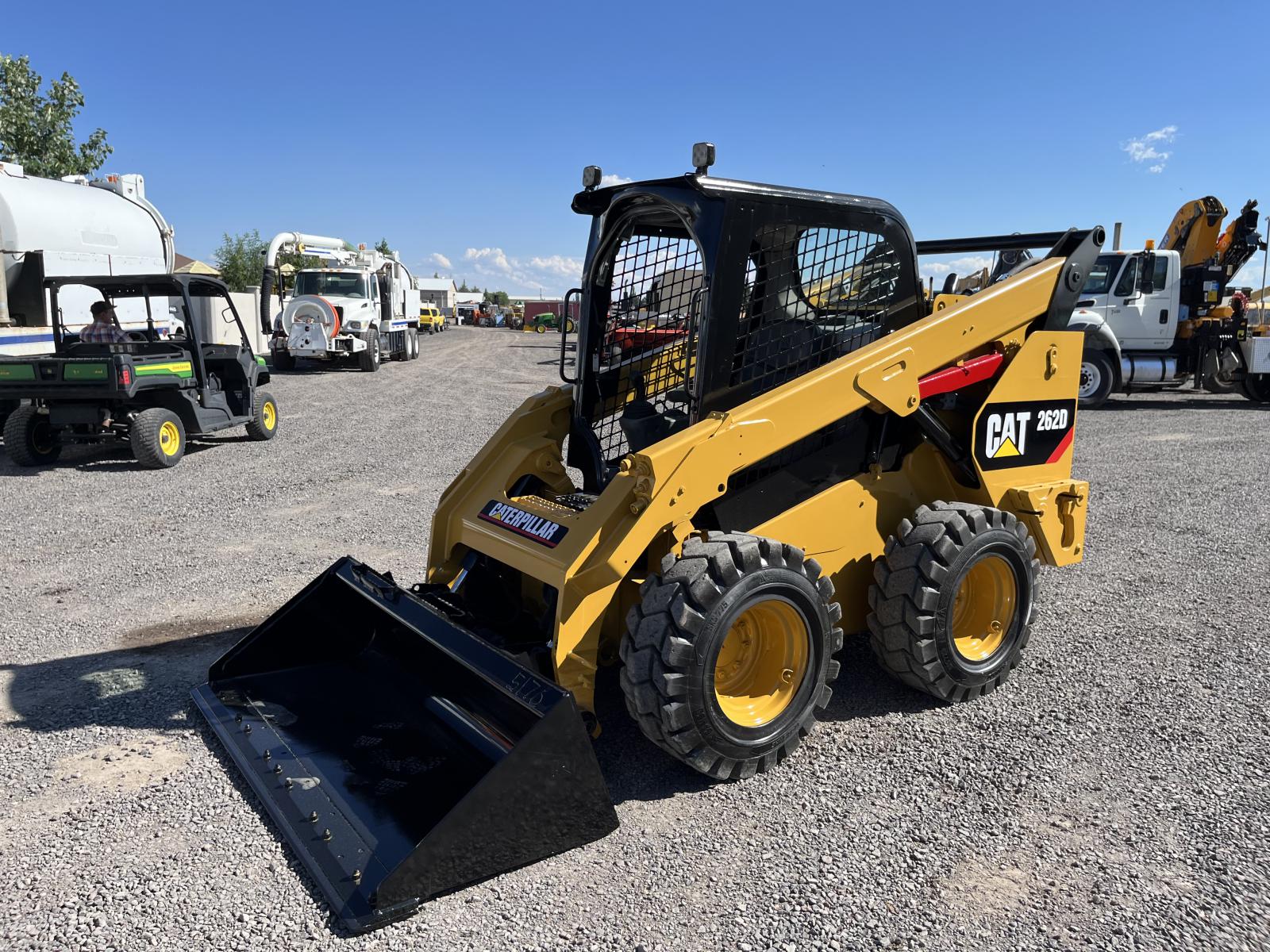 ./imagenes/INVOICE/2019/16921/CATERPILLAR 262D (4).JPG